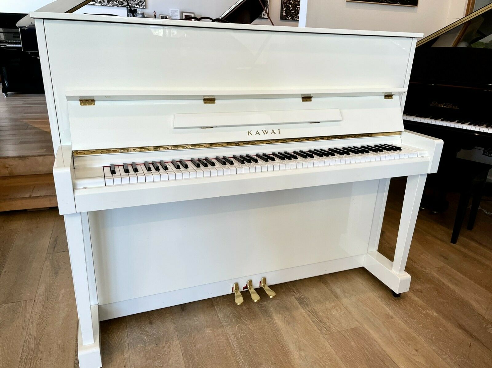 Kawai Cx-21d Studio Upright Piano 48" Polished White